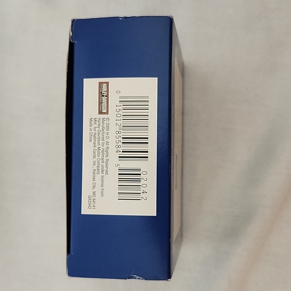 NWT Harley Davidson Hallmark Keepsake Ornament-2000 Softail - Picture 4 of 16